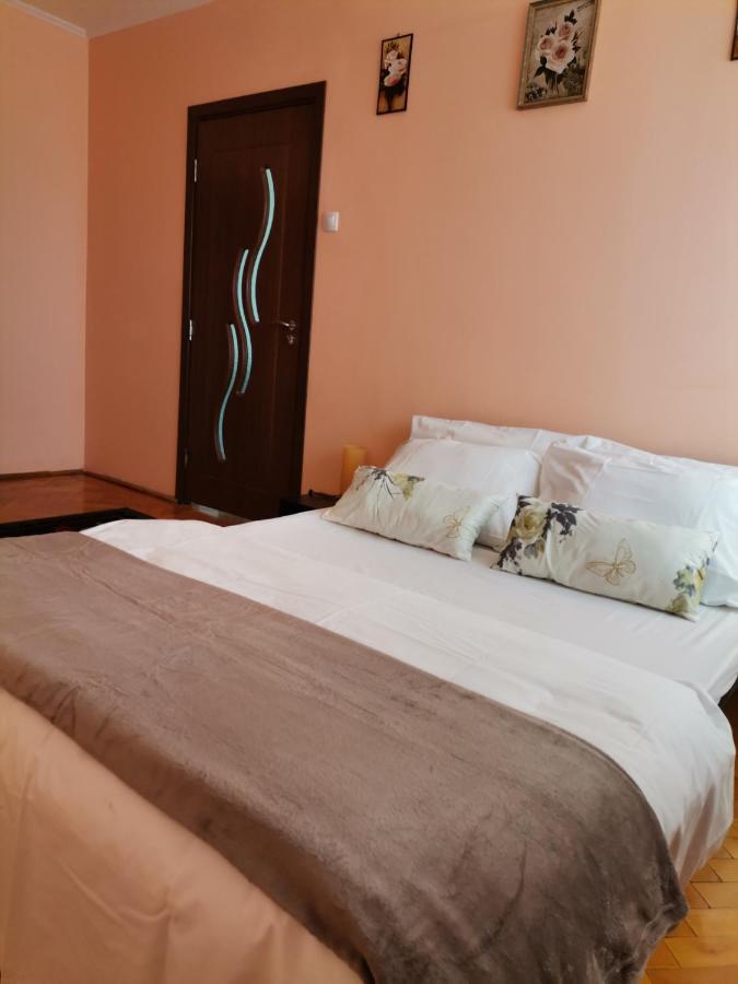 Apartament Giulia Leilighet Făgăraş Eksteriør bilde